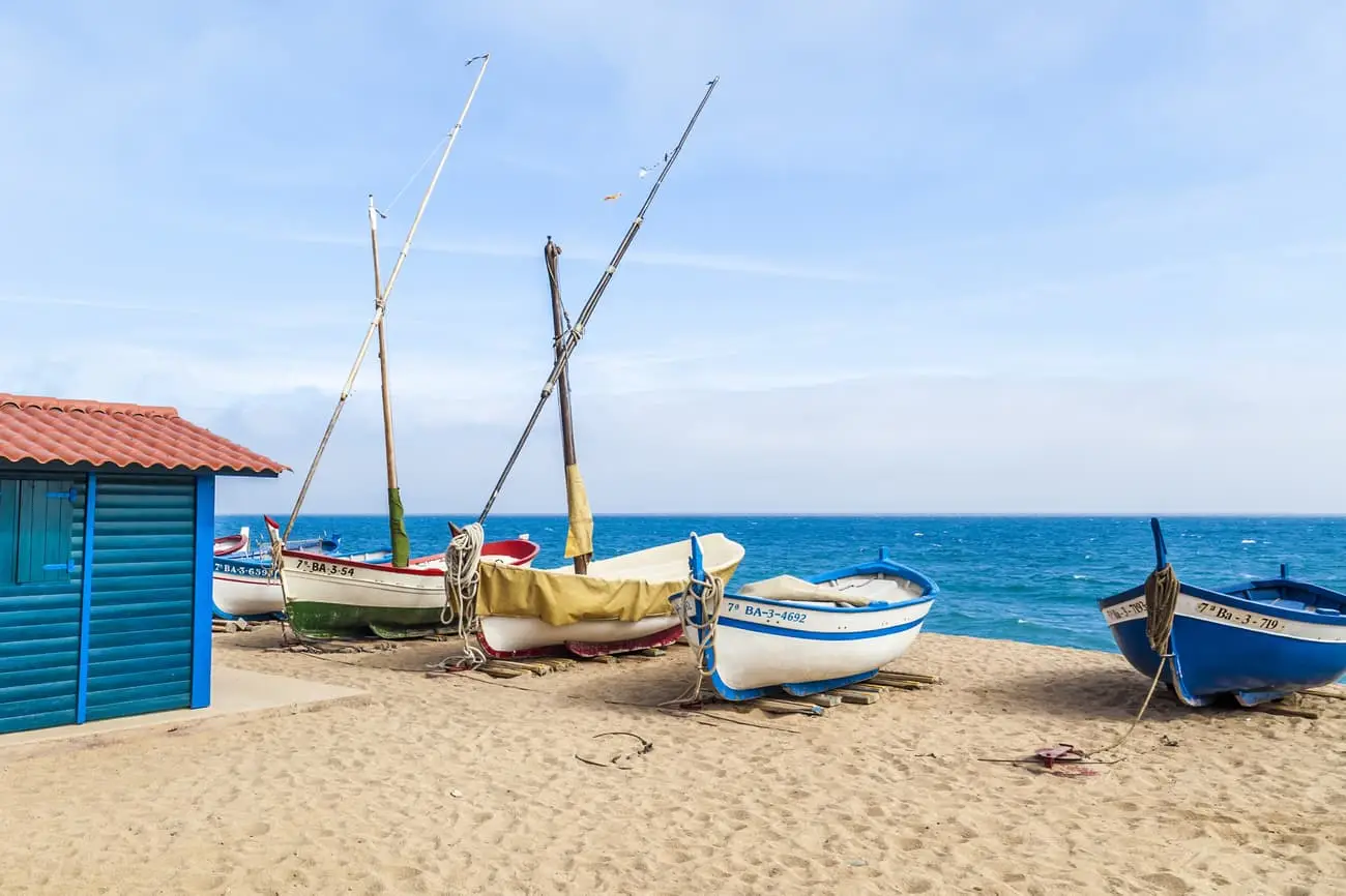 Pineda-de-mar-barcelona-spanje-shutterstock-1