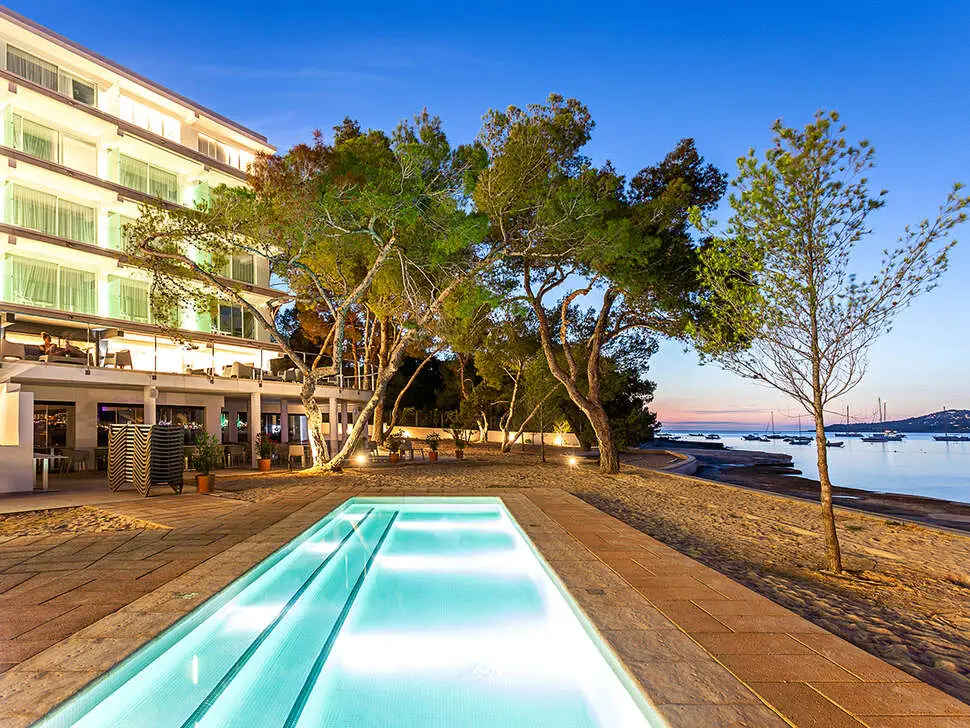 Els-Pins-Resort-Spa-Ibiza2