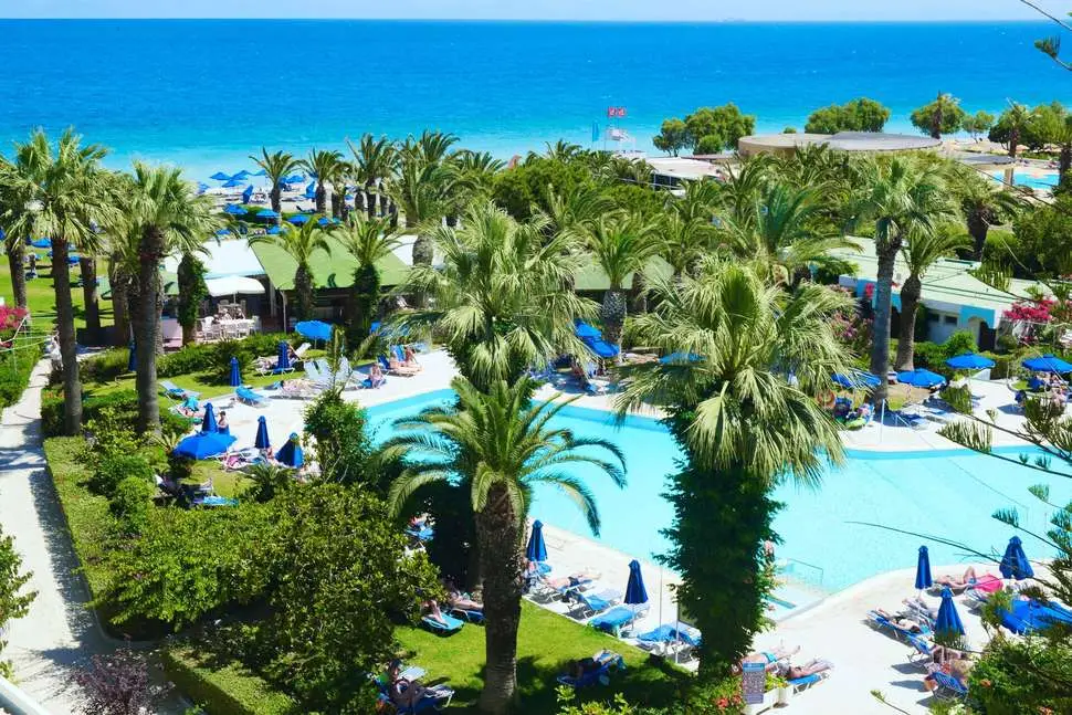Blue-Horizon-Resort-4