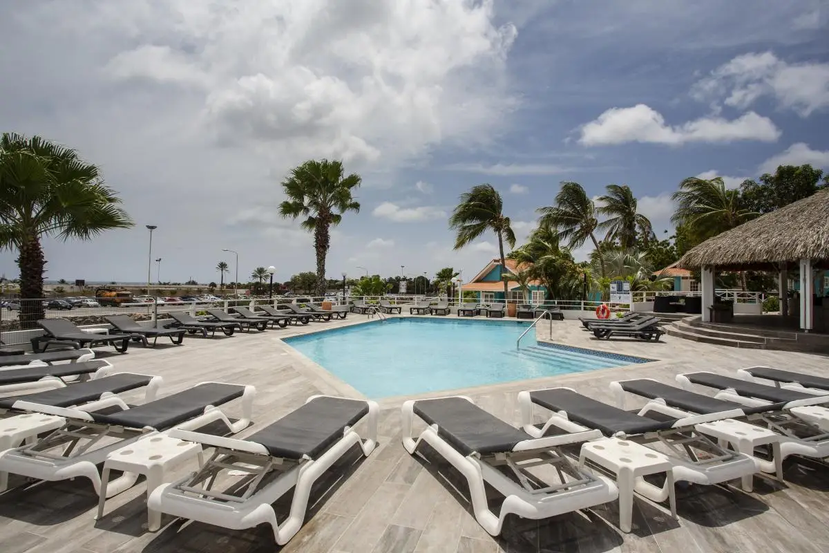 Bon-Bini-Seaside-Resort-Curacao2