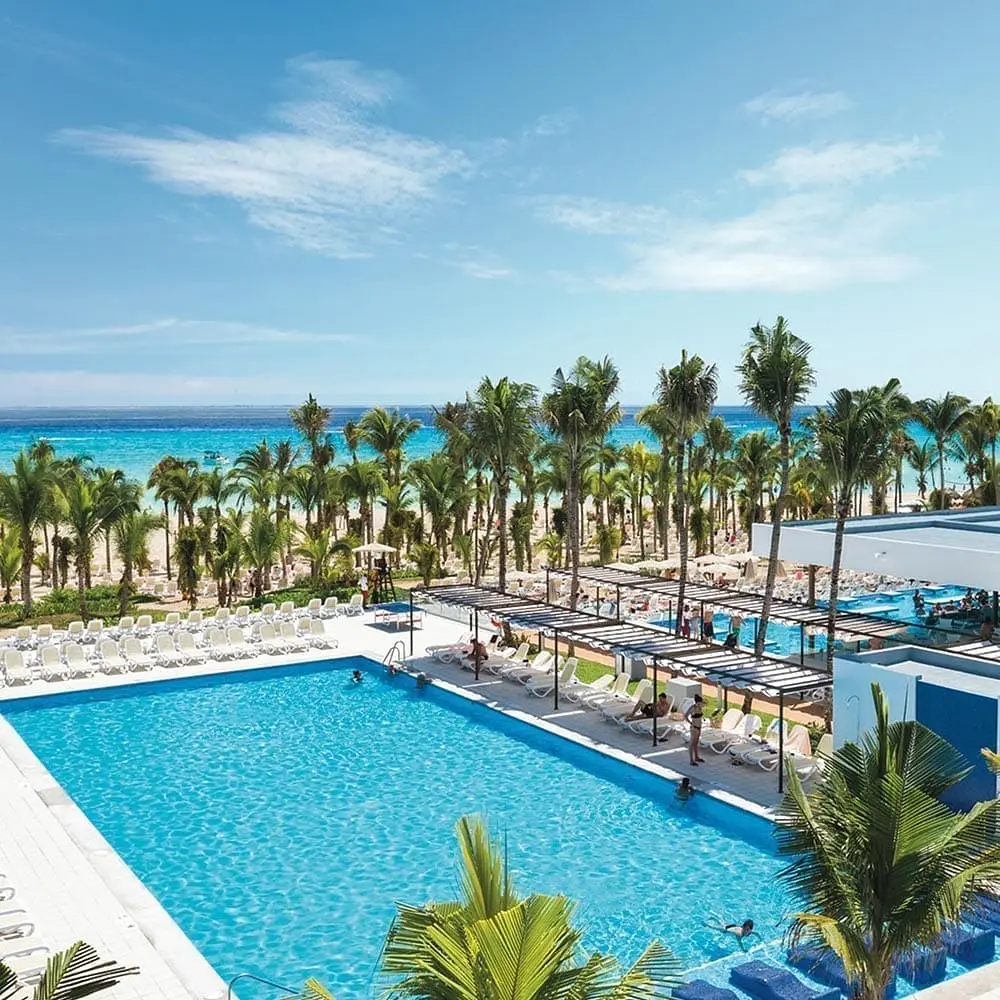 RIU-Lupita-Mexico3