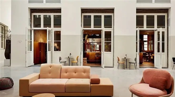 Travel-deal-ss-eindhoven.png-4