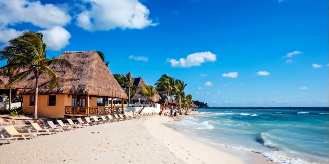Cancun-Beach-Shutterstock1