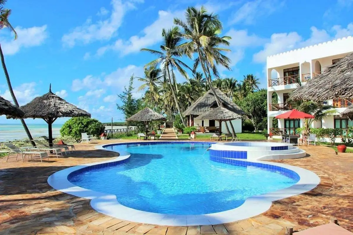 Reef-Beach-Resort-Zanzibar1