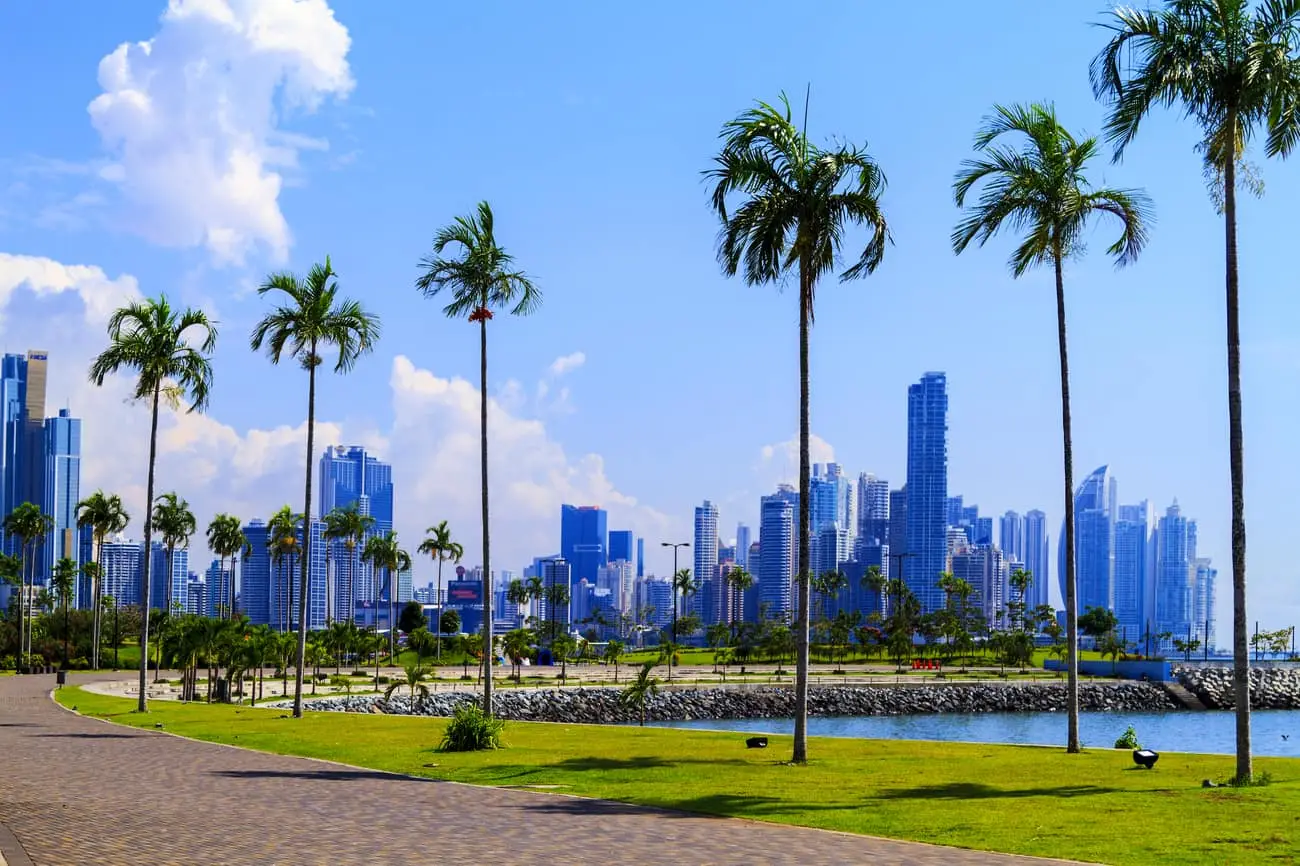 Panama-Shutterstock-Header1