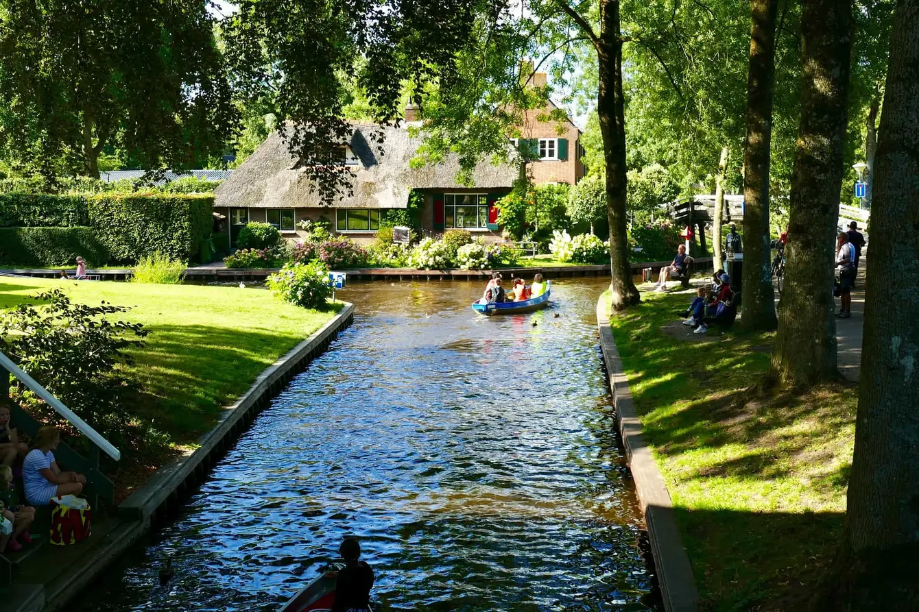 Giethoorn-Header-Pixabay1