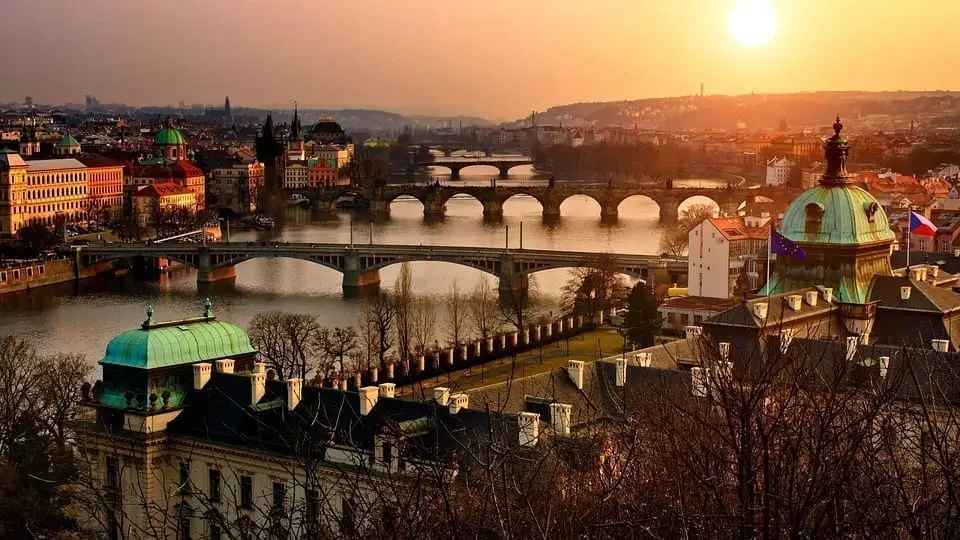 NH_prague_city_1