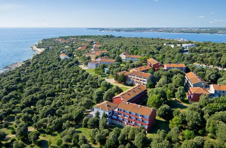 Lanterna-sunny-resort-by-valamar-istrie-kroatie-1