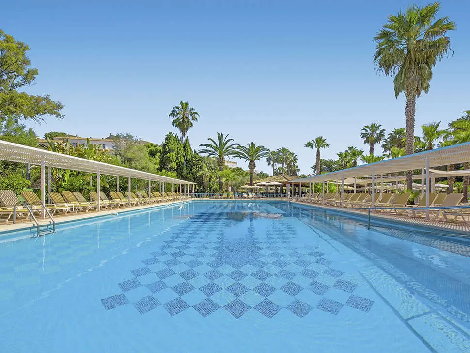 Hotel-cala-romantica-mallorca-spanje-1