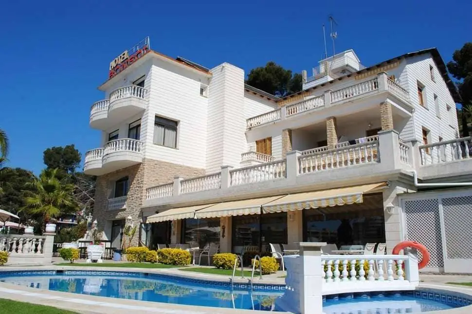 Hotel-Bonsol-Llore-de-Mar-1