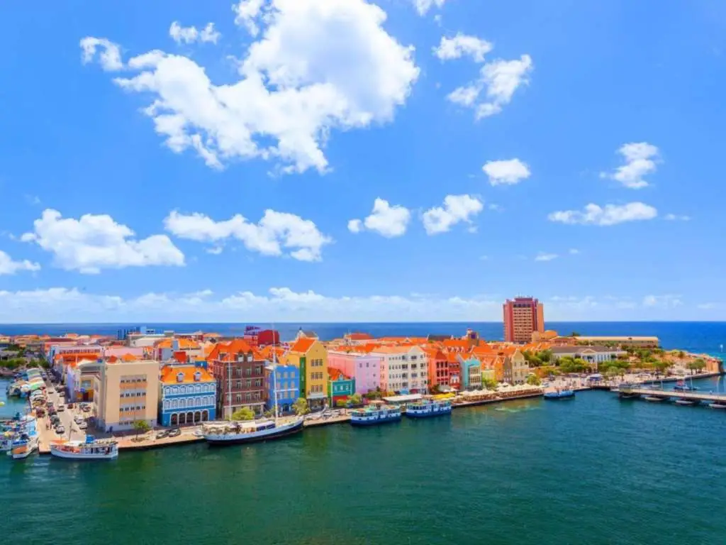 Curacao2-1