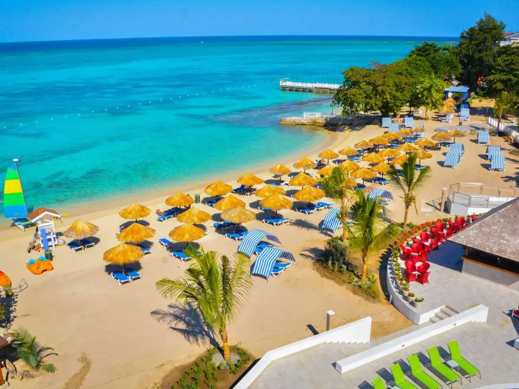 Royal-Decameron-Club-Caribbean-Jamaica-1
