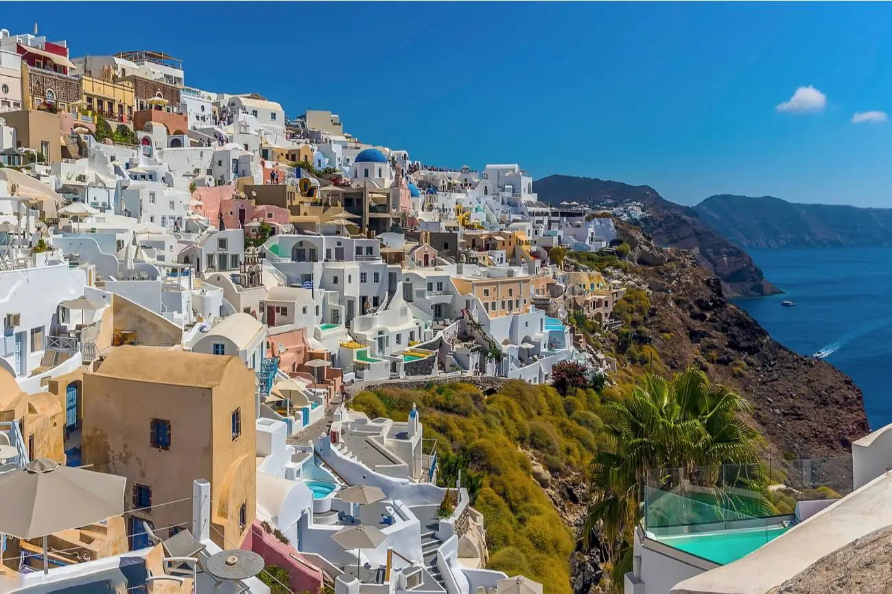Fira-Santorini