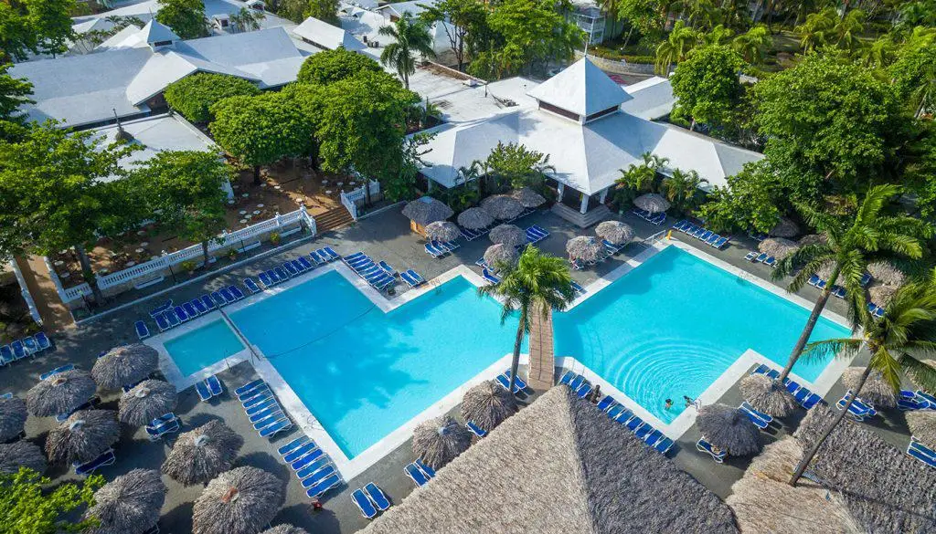 Playabachata Resort