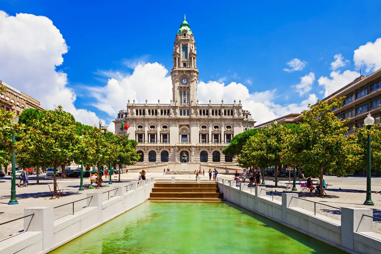 Porto-Portugal-Shutterstock4