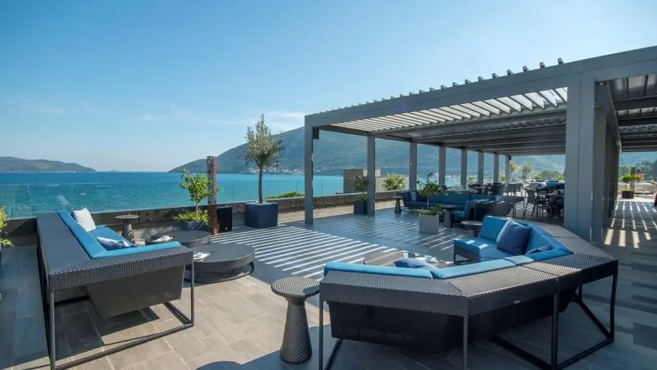 Palmon-Bay-Montenegro2