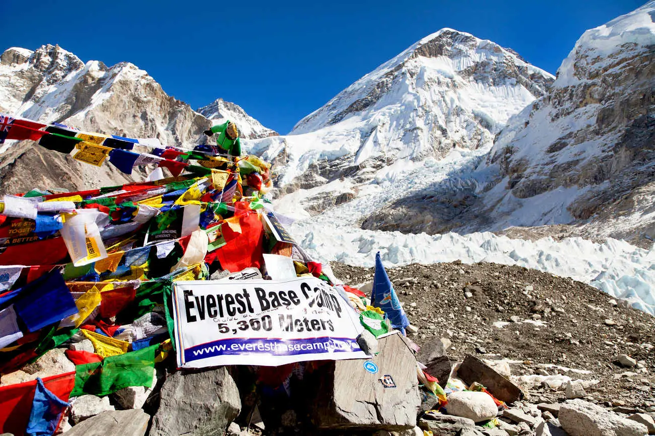 everest shutterstock2