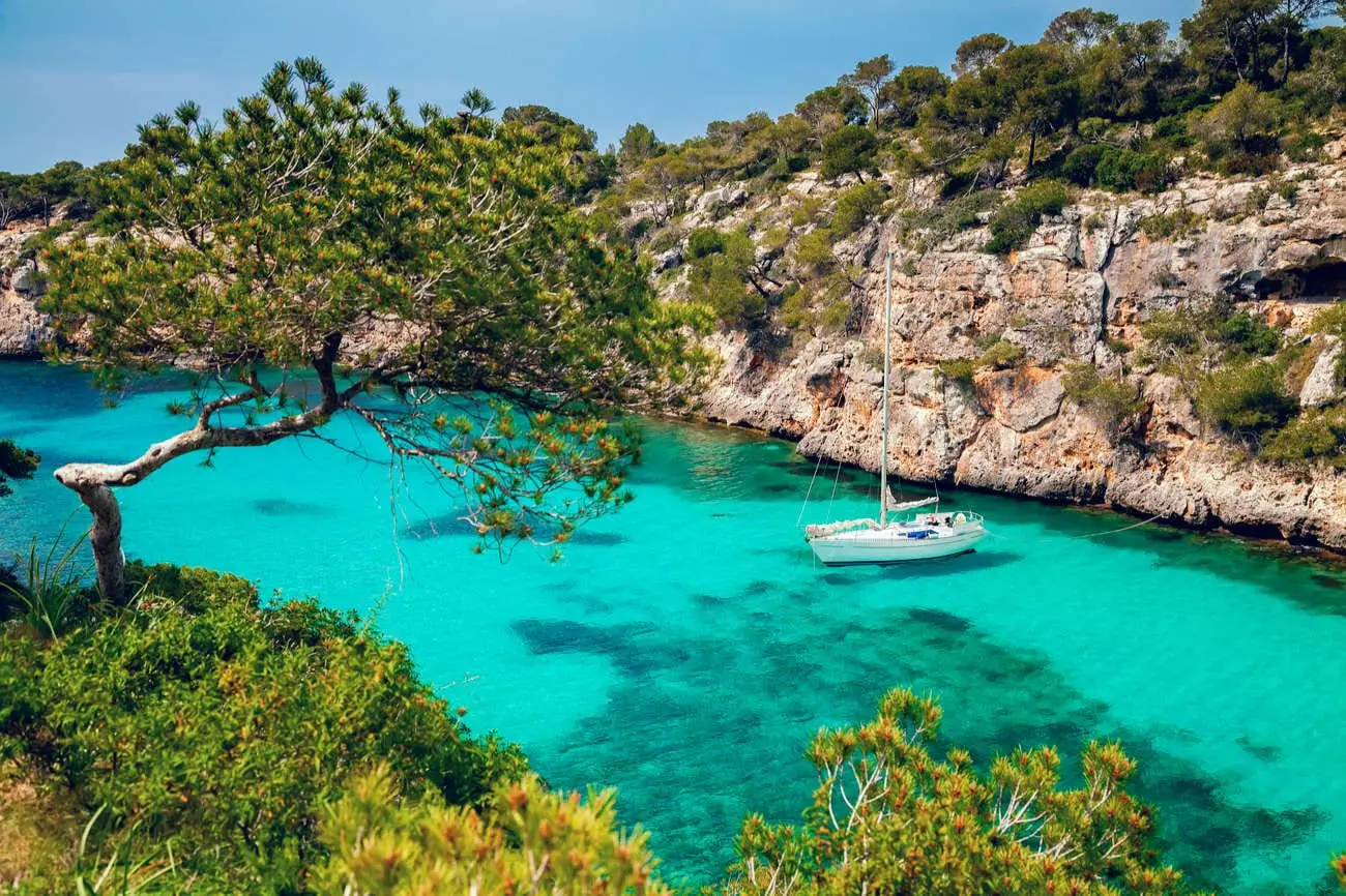 Cala_gran_shutterstock