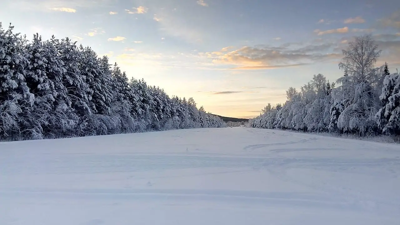 Wintry-1938580_1280