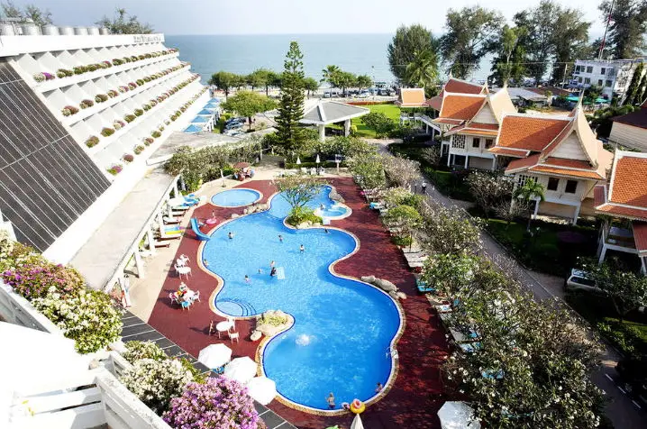 Cha-Am-resort-thailand