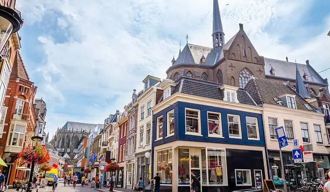 Travel-deal-ss-utrecht4