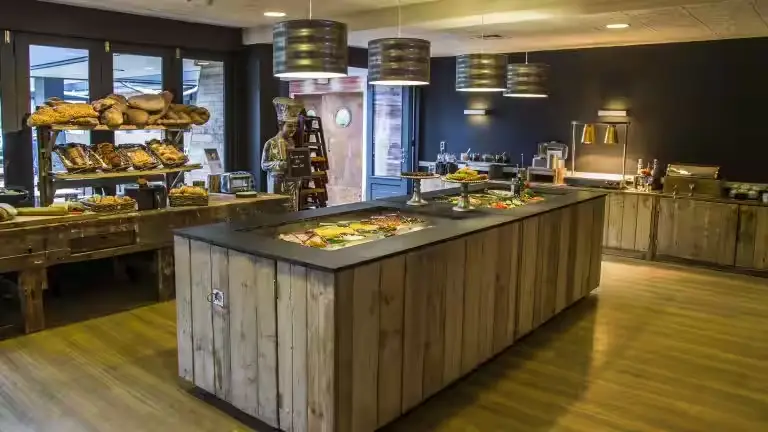 Strandhotel Westduin