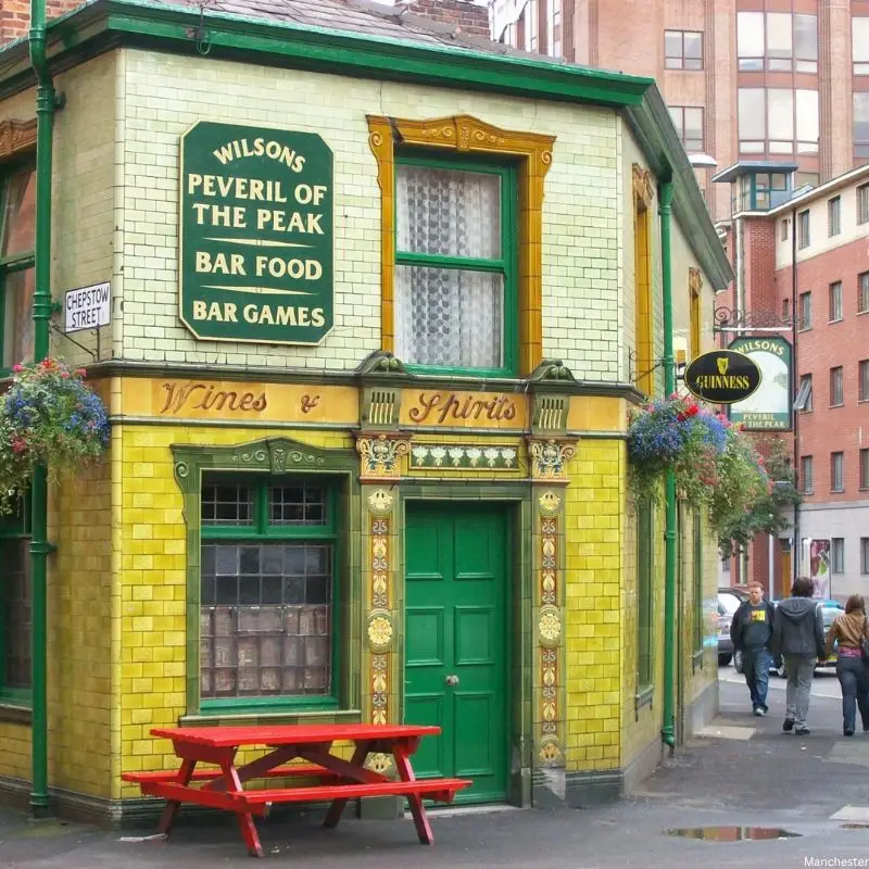 Manchester-Canva5