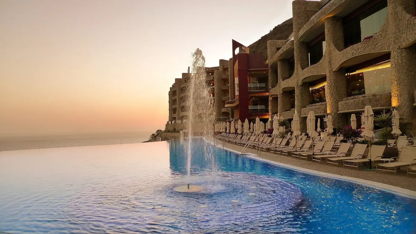 Resort-fees-en-hoe-ze-te-voorkomen