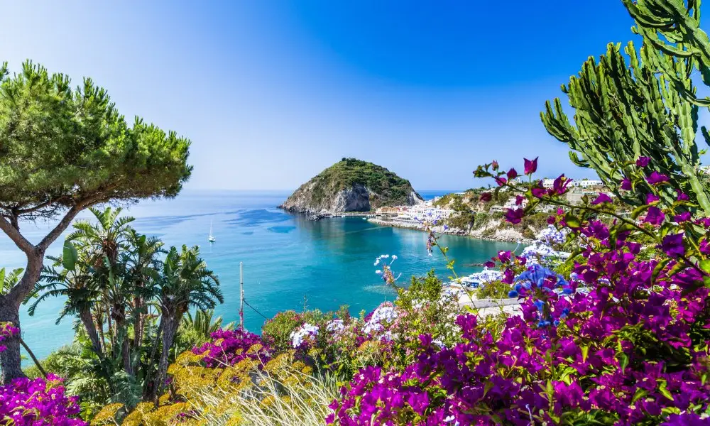 Campanie-Amalfi-Shutterstock