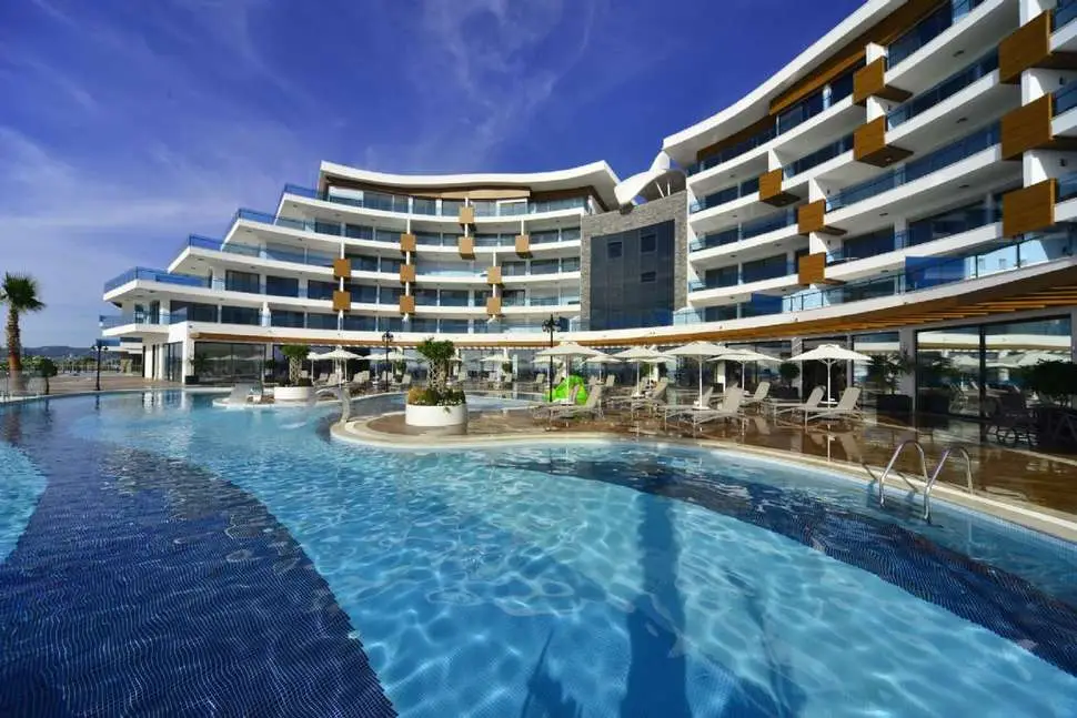 Elite-Luxury-Suite-Spa-8
