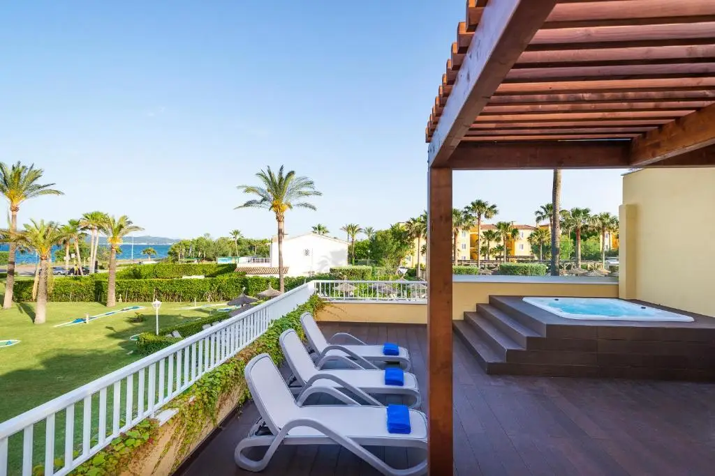Club-del-Sol-Aparthotel-Mallorca-Booking2