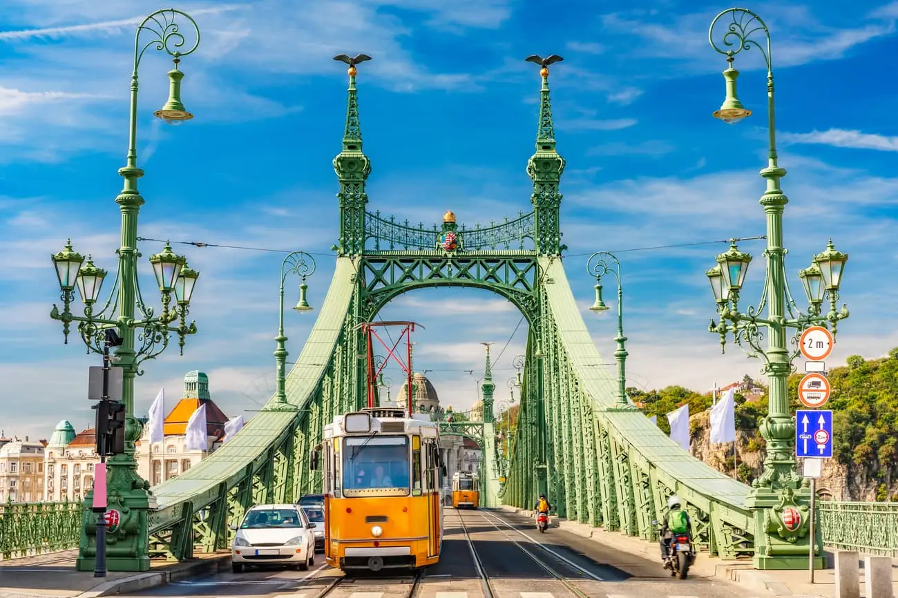 Boedapest-hongarije-shutterstock-5
