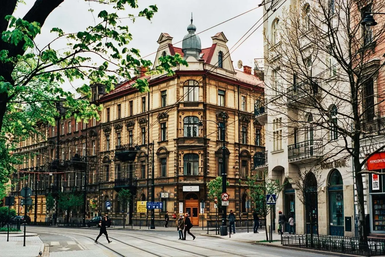Ostap-senyuk-7rCdqEuQ1rg-unsplash-1-scaled