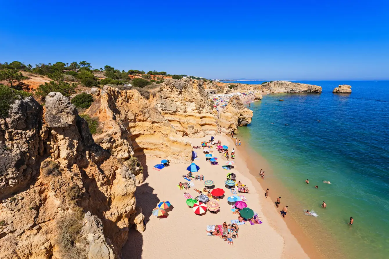 Victoria-beach-hotel-algarve-portugal-2