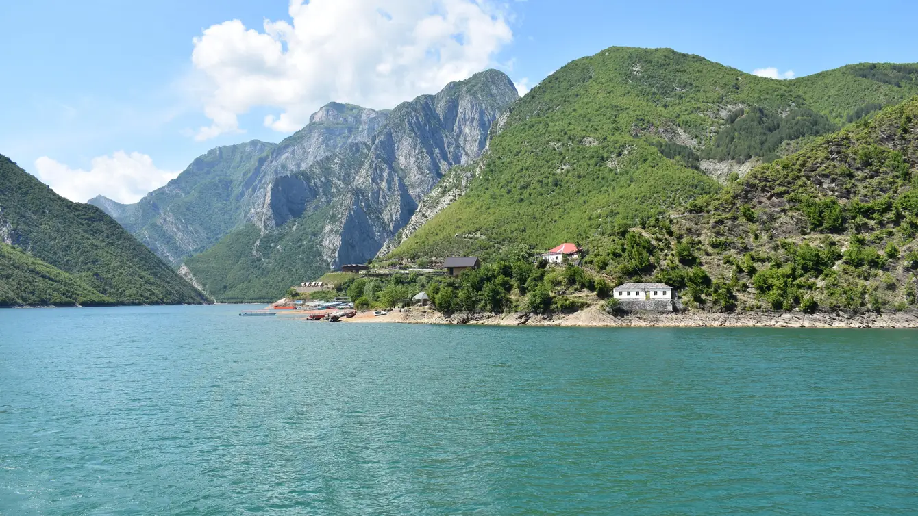 Koman meer Albanië