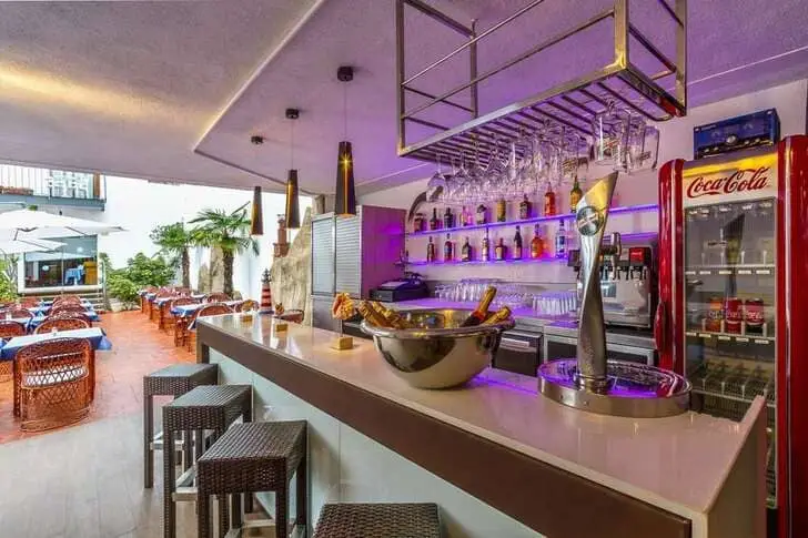 Hotel-Appartementen-Neptuno-2