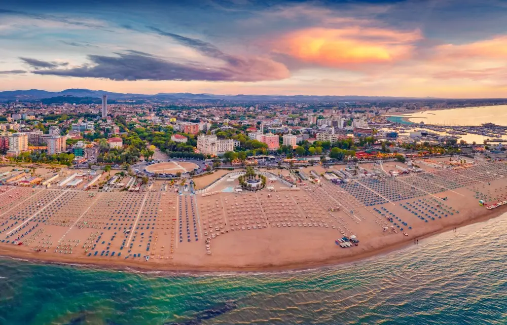 Rimini-Italie-Shutterstock1-2
