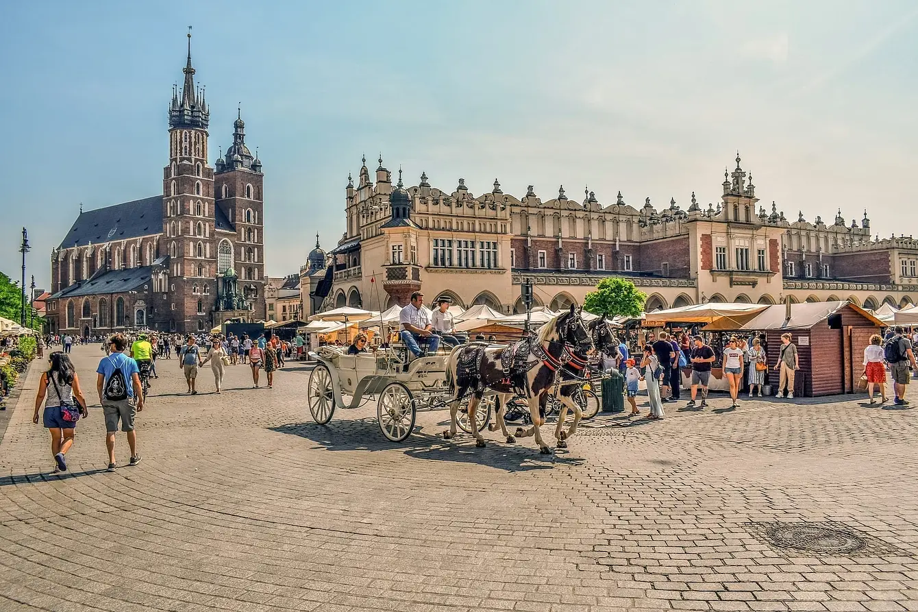 Krakow-4439817_1920