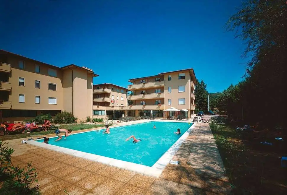 Residence-ali-sul-lago-toscane-italie-2