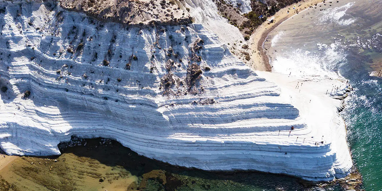 Witte kliffen van Scala dei Turchi op Sicilië